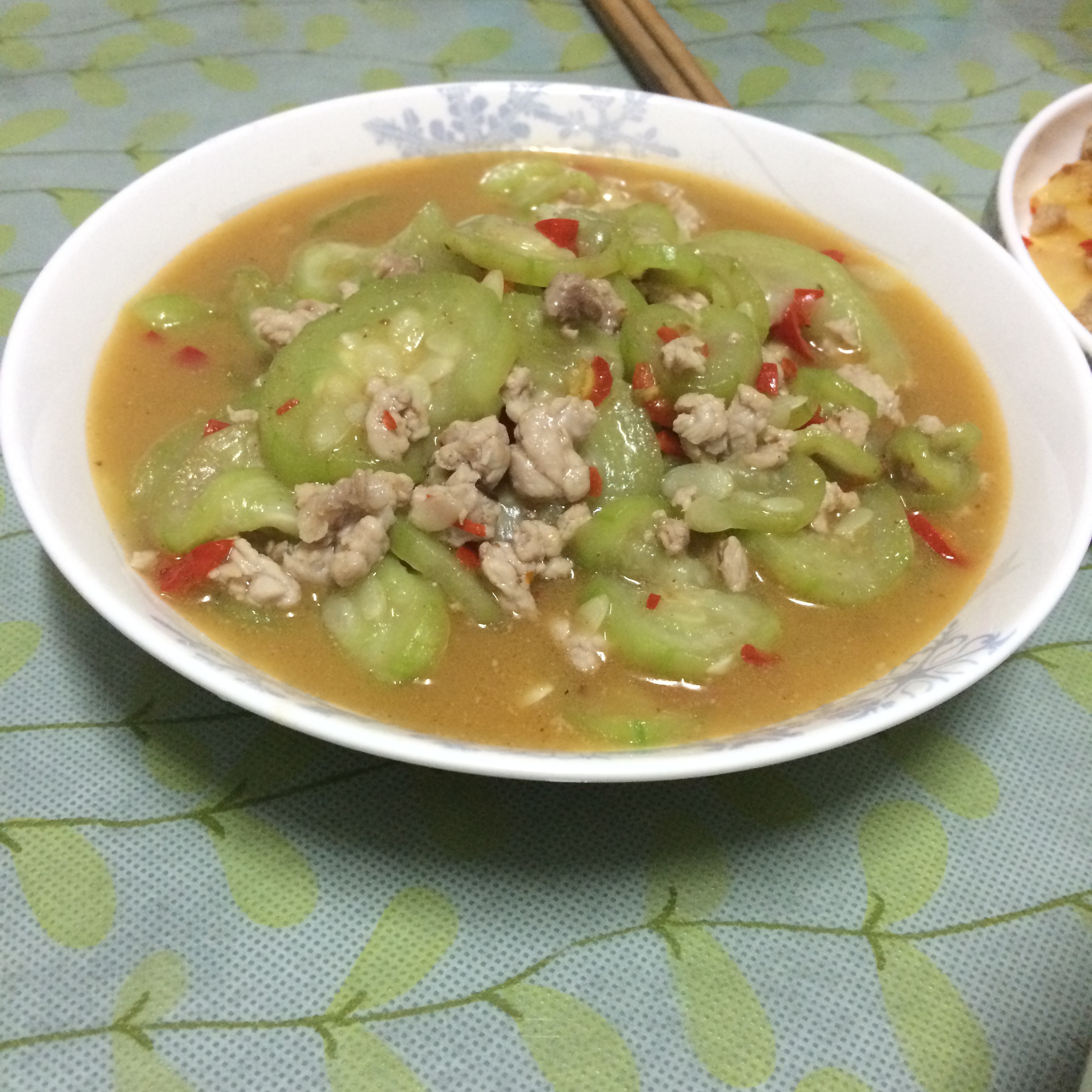 肉末烧丝瓜
