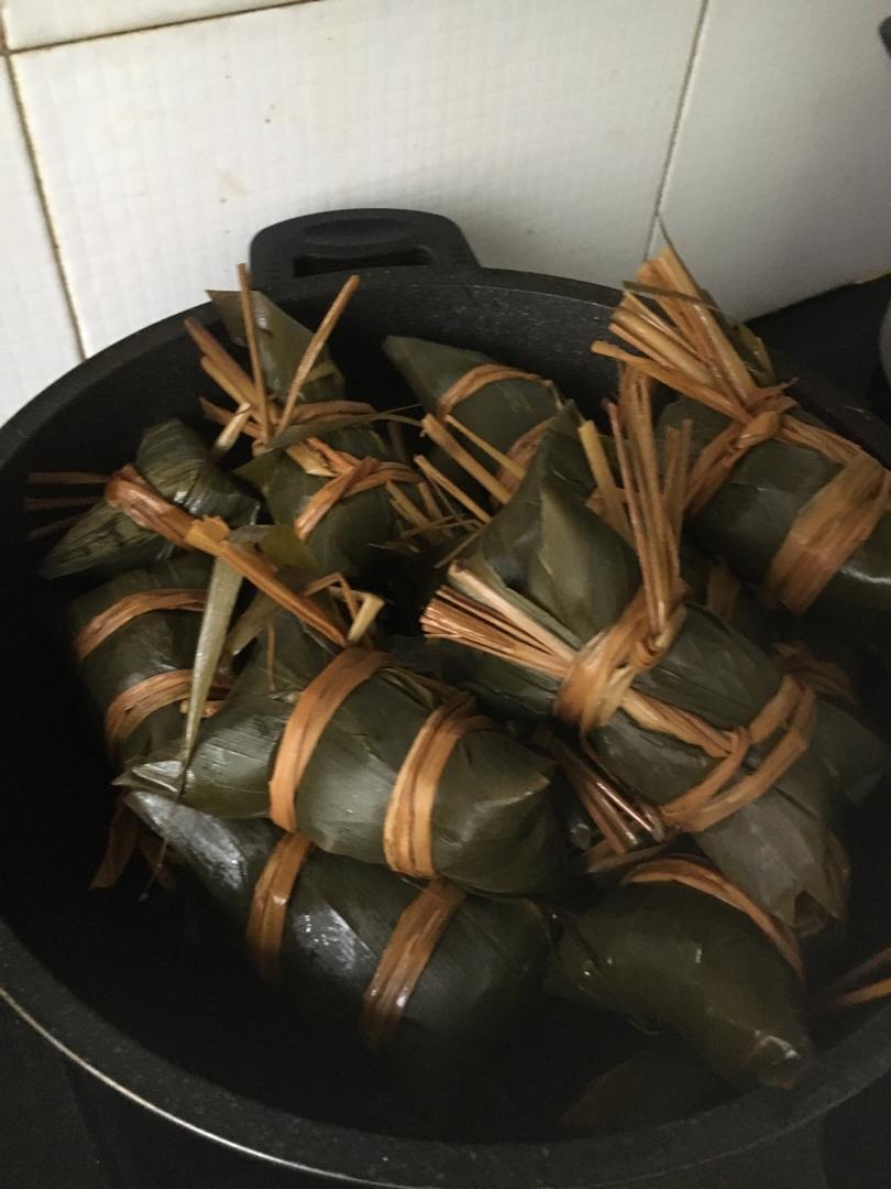 浙江四角粽子的包法（视频）