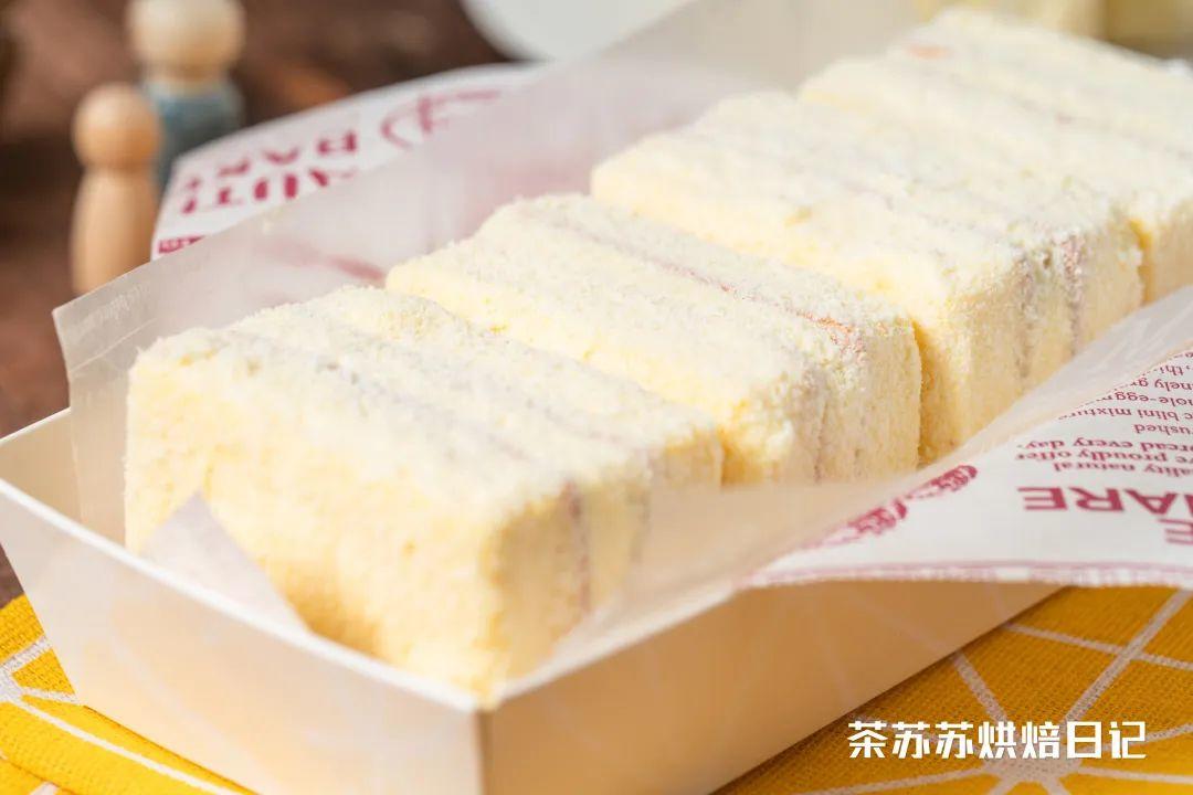 【复刻盒马白脱奶油蛋糕】一份卖50！在家做成本价吃到撑的做法
