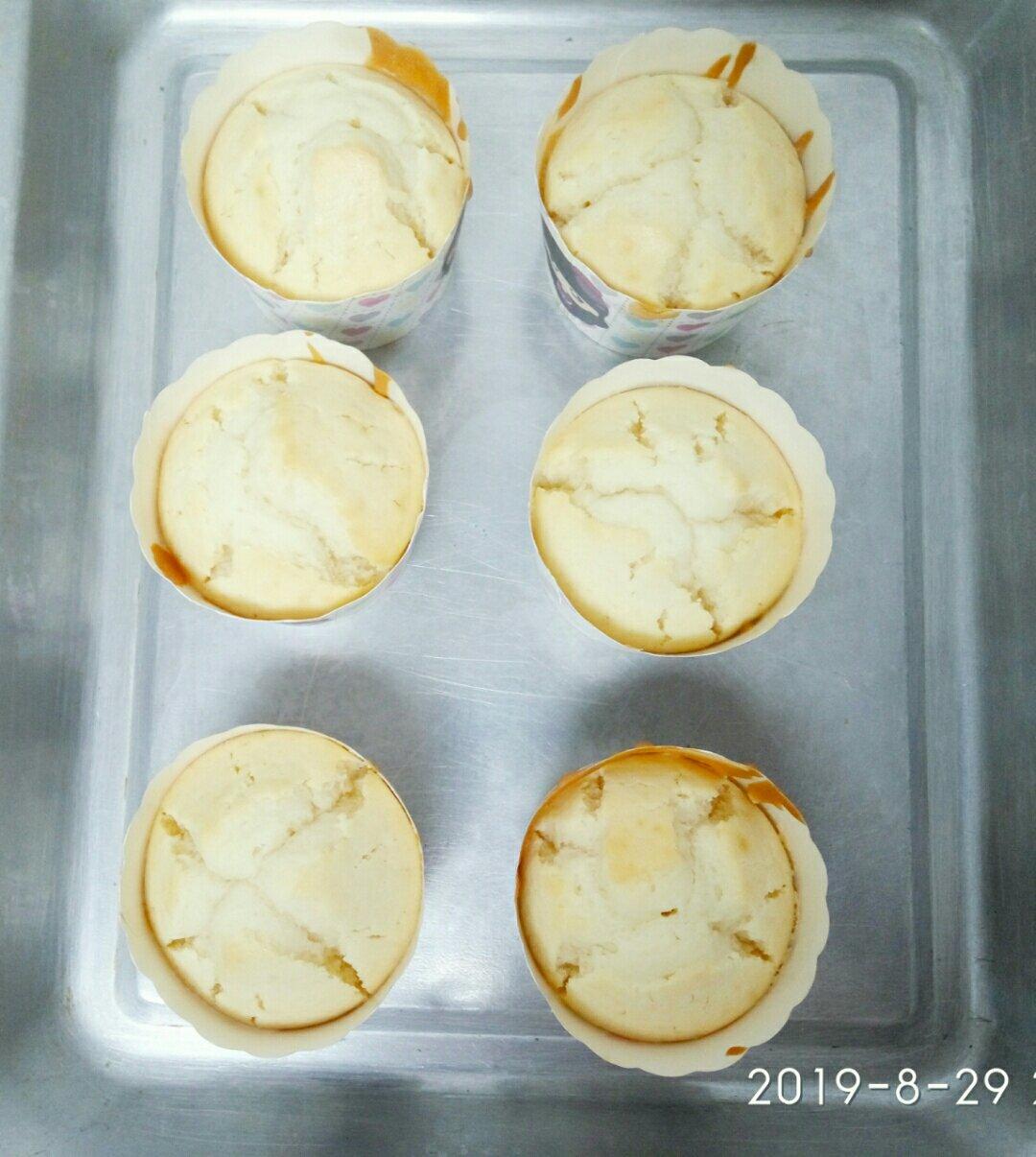 蔓越莓麦芬蛋糕