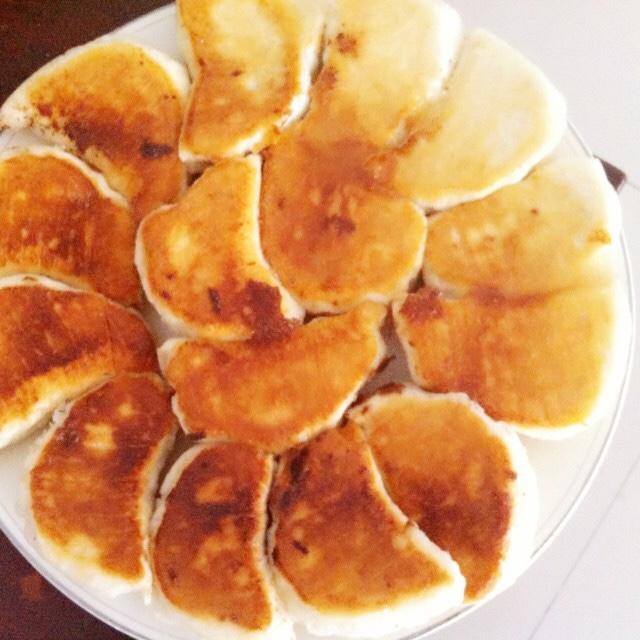 水煎包（韭菜）Fried Dumplings
