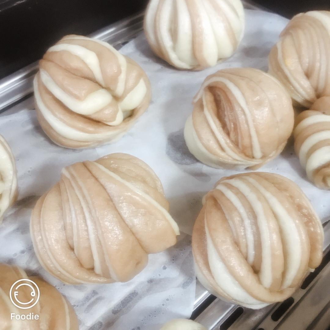 【菠菜双色花卷】馒头的花样