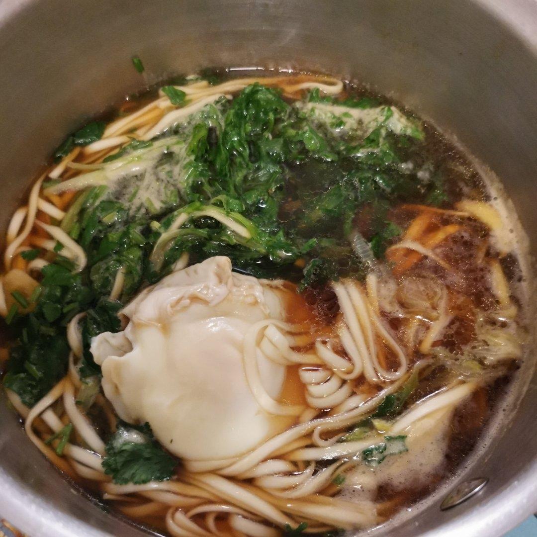 长寿面（家乡炝锅面）