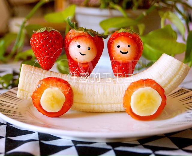 🍓🍌🚘草莓香蕉车的做法