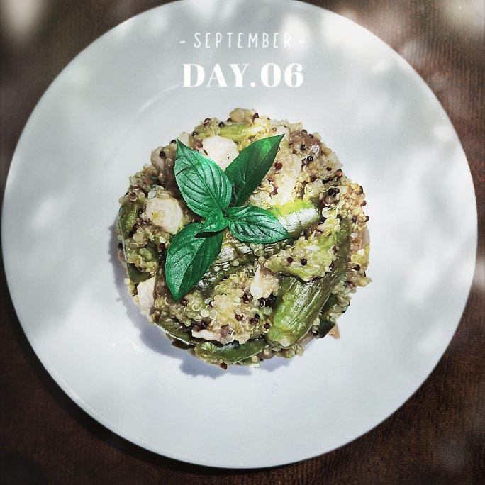 【健康三餐】青柠香菜鸡胸藜麦饭