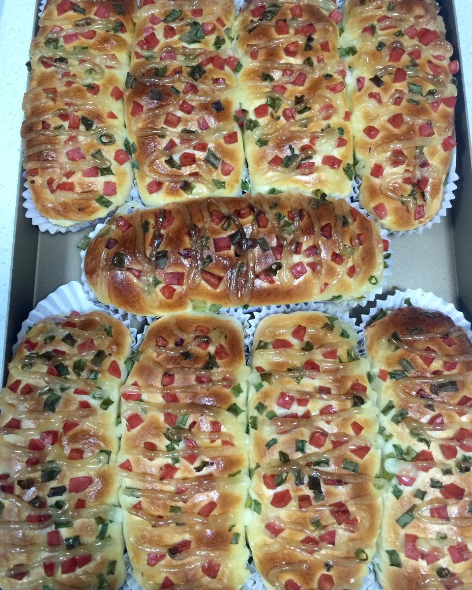 香葱火腿肉松面包