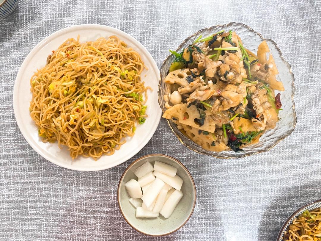 紫苏剁椒牛蛙