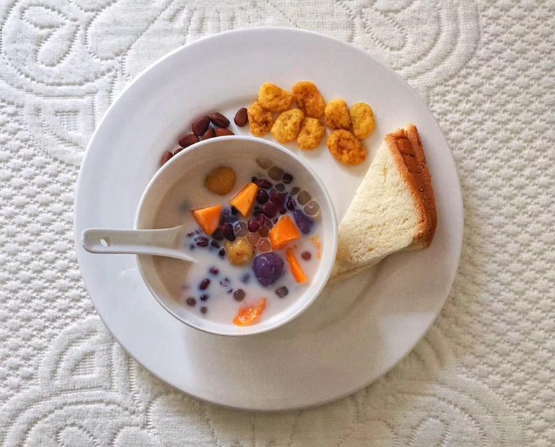 芋圆芒果椰汁西米露