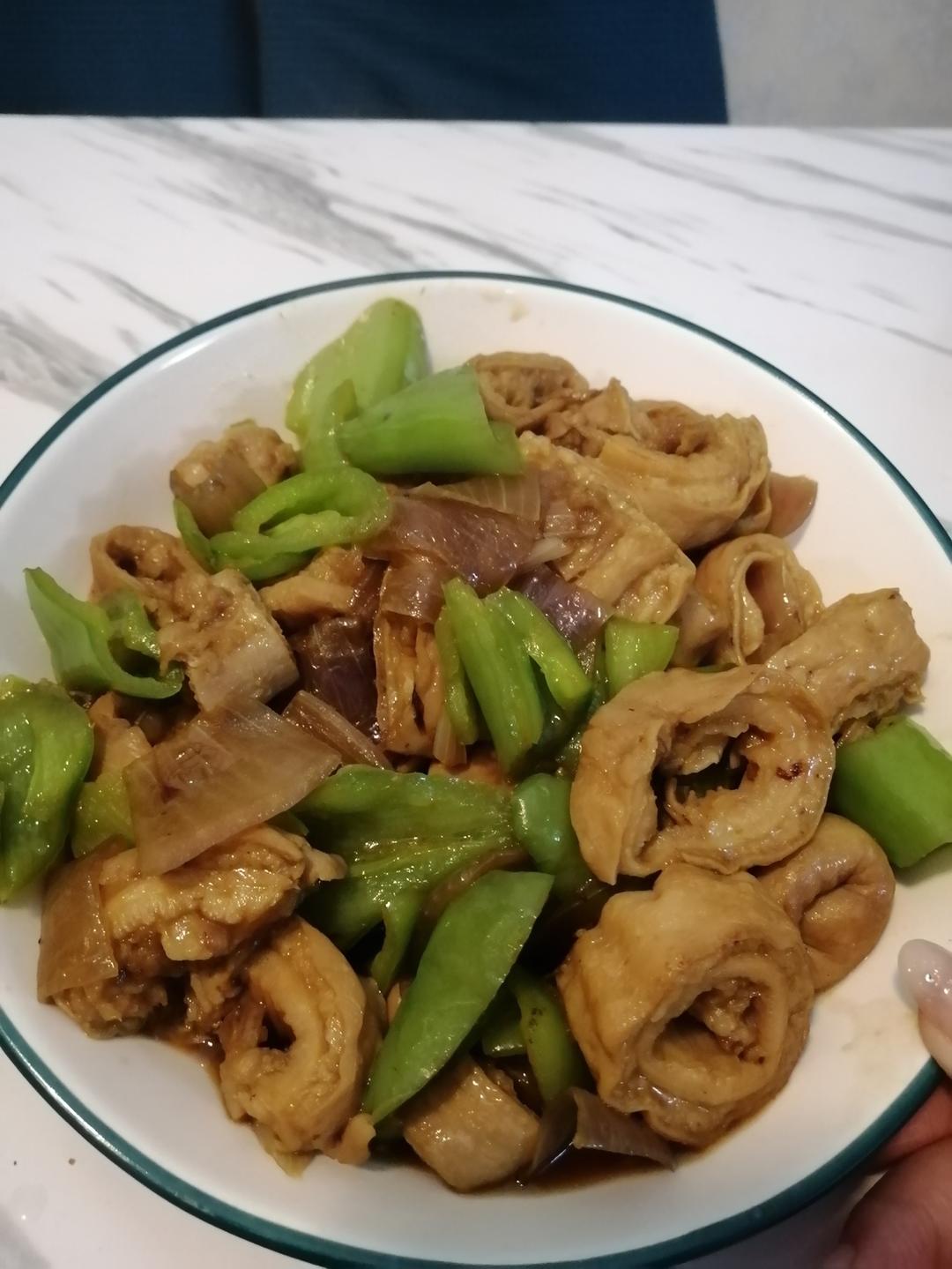 炒肥肠