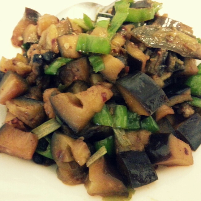 青椒炒茄子