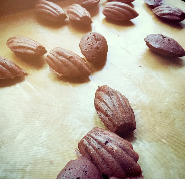 黑贝壳（威士忌黑巧克力玛德琳）