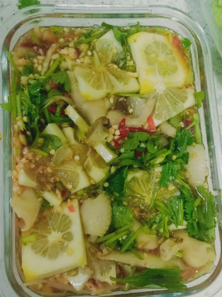 【柠檬酸辣鸡爪】自制超级无敌美味的网红鸡爪
