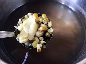 败火版-菊花金银花绿豆百合汤的做法 步骤5