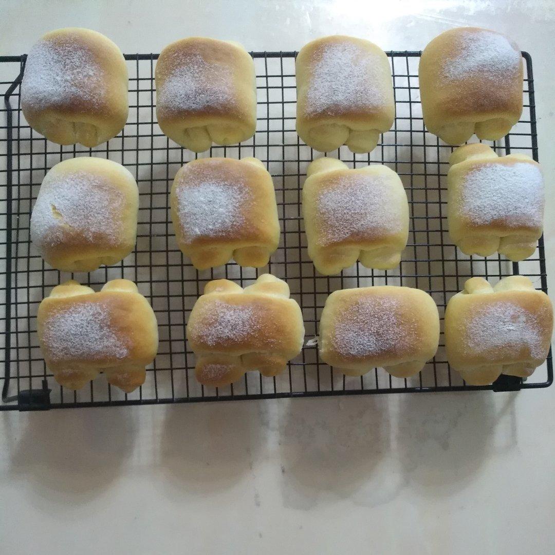 牛奶软面包