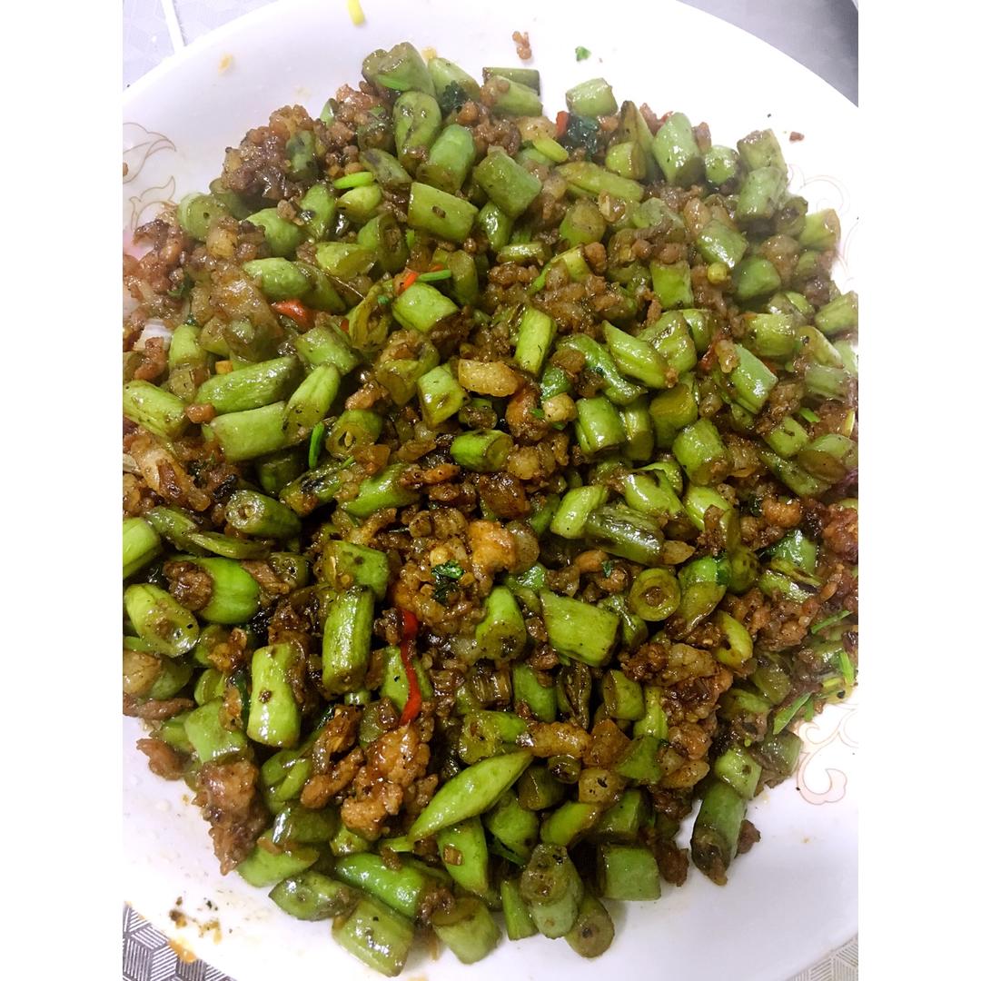 肉沫豆角下饭菜
