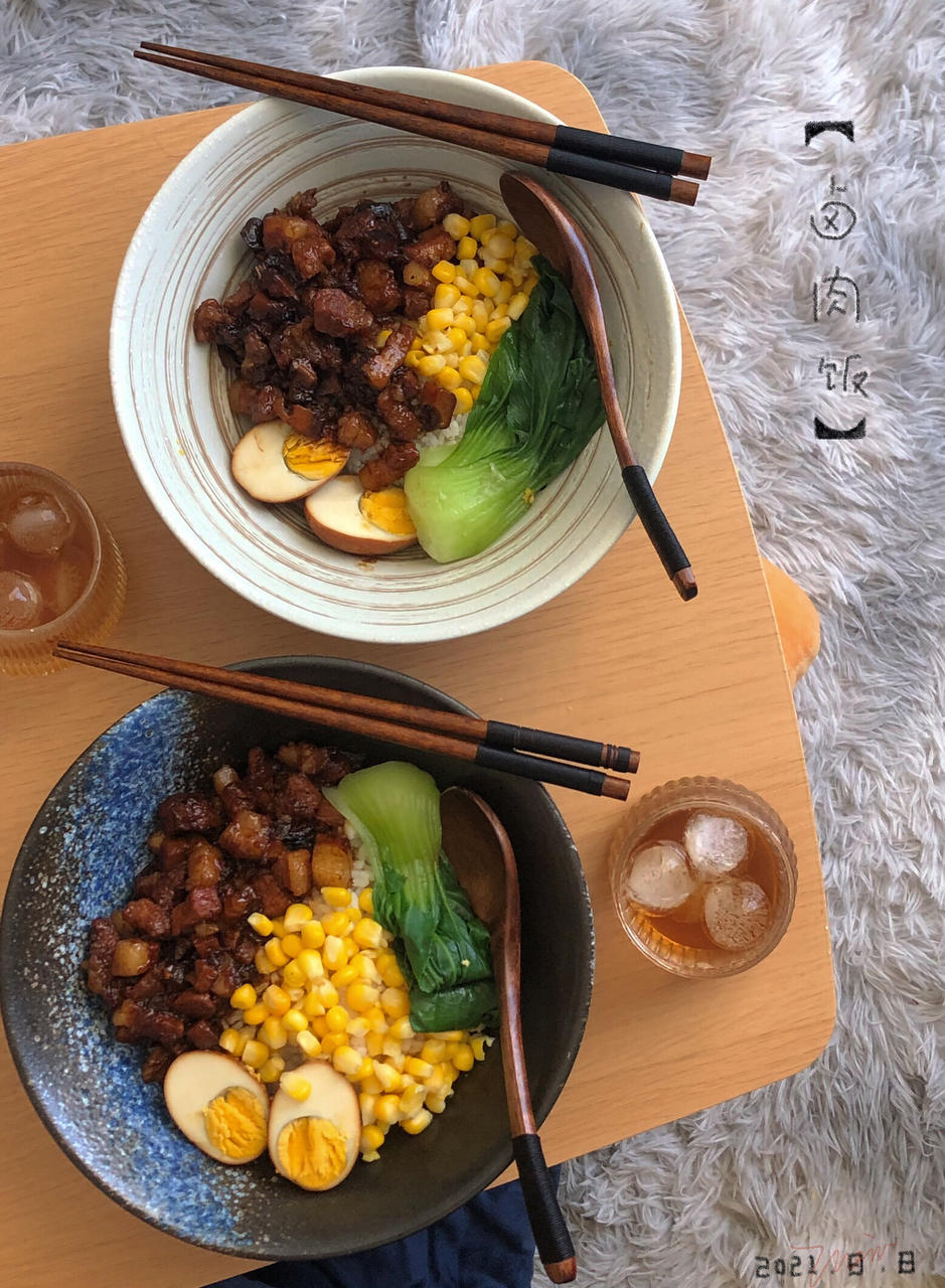 洋葱酥卤肉饭