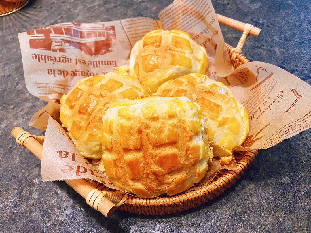 水合法一发酥皮菠萝包