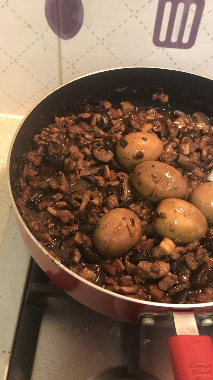 好吃到停不下来的卤肉饭