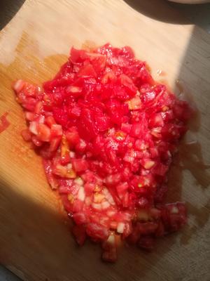 西红柿龙利鱼汤的做法 步骤2