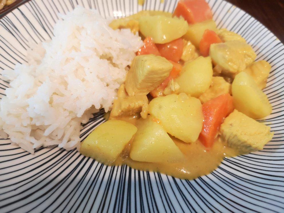 零失败日式咖喱鸡肉饭！！最正宗日本家庭做法！简单又好吃！