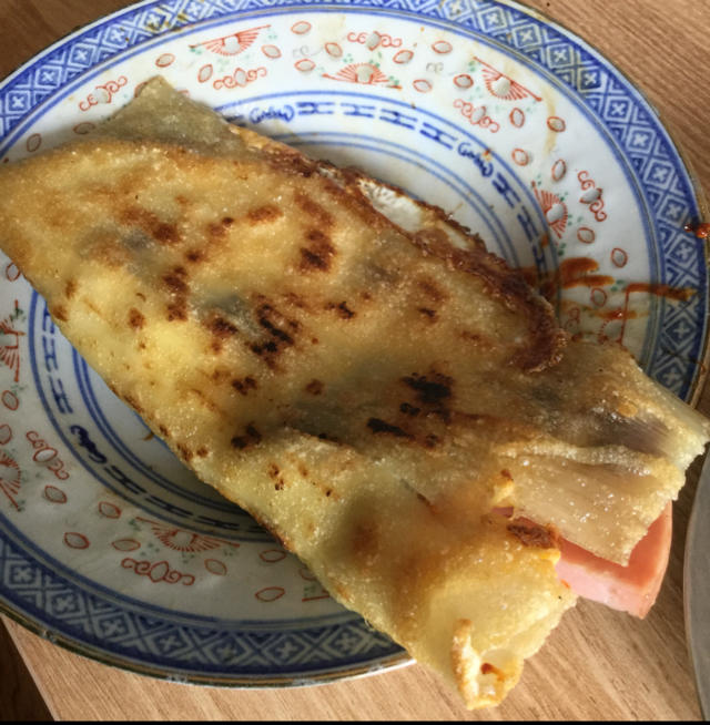 街头烤冷面