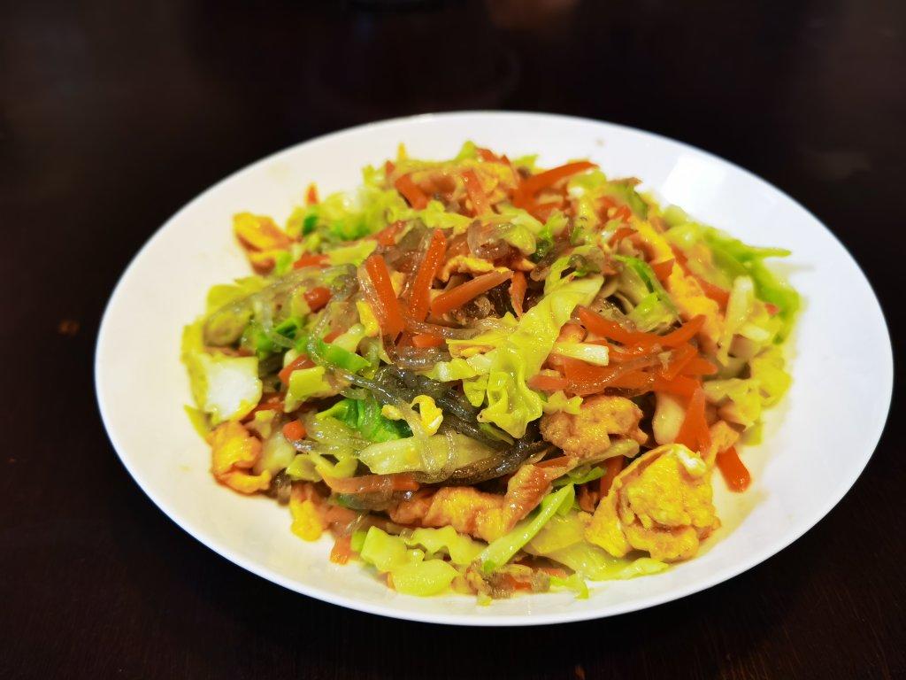 家常小炒：包菜炒粉丝