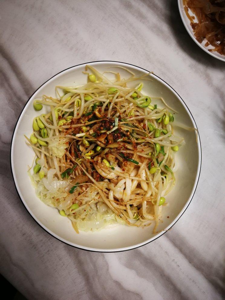 从面粉到面条，2小时内就可以吃到的快手油泼面