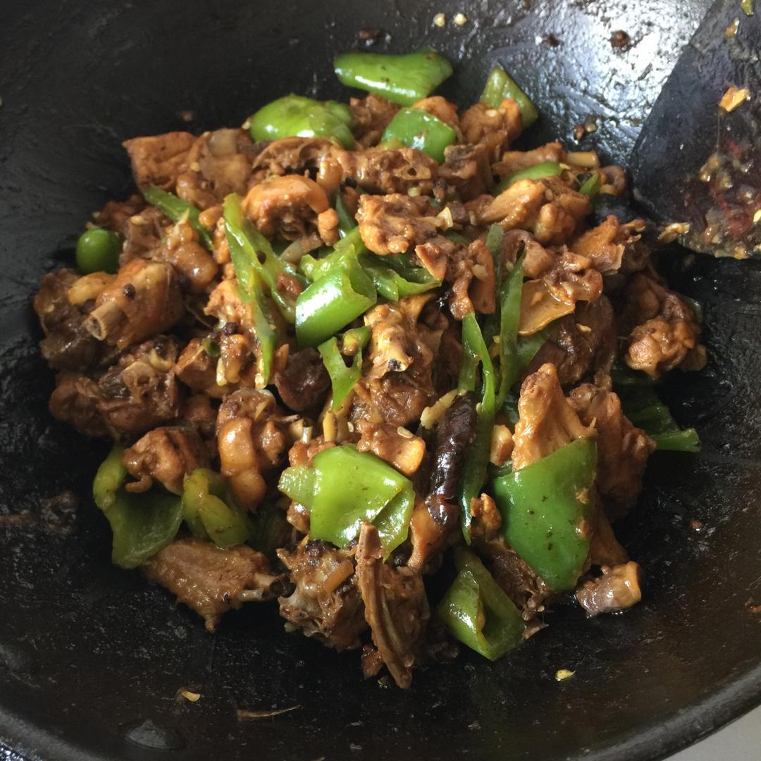 辣椒炒鸡（临沂家常）