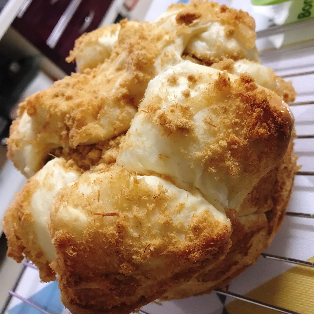 肉松手撕面包—超软会爆浆的面包哟