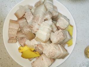 梅干菜烧五花肉（肥而不腻，瘦肉不柴版）的做法 步骤4