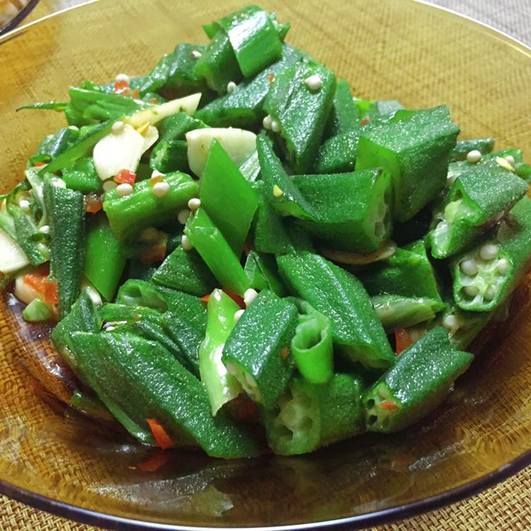 素炒秋葵