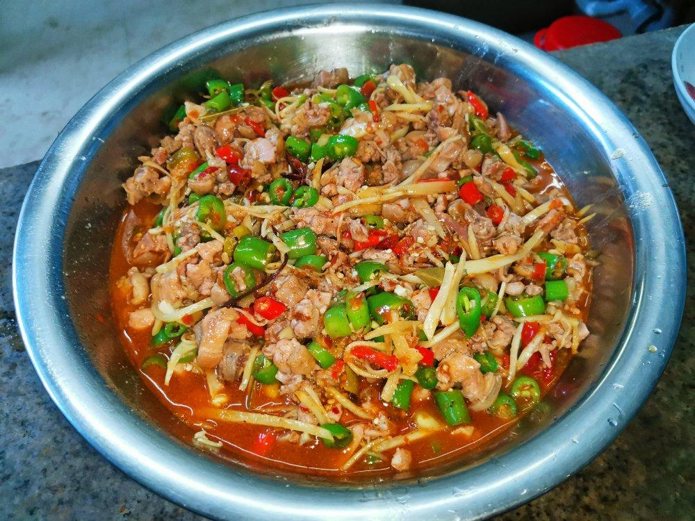 自贡鲜锅兔