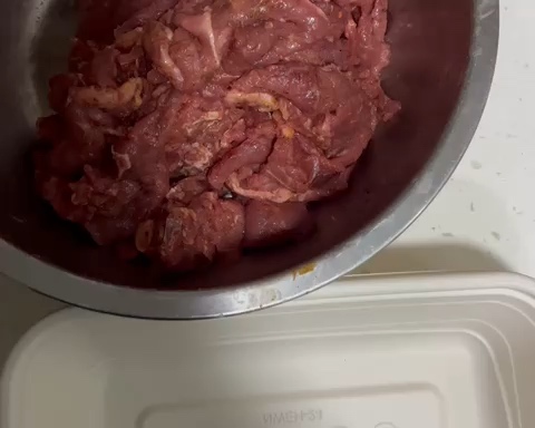 重庆火锅秘制嫩牛肉的做法 步骤2