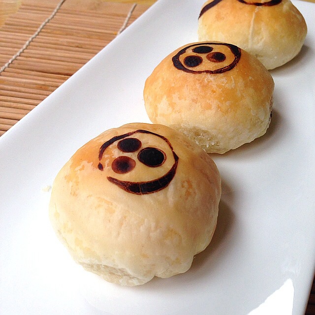 白酥皮云腿月饼