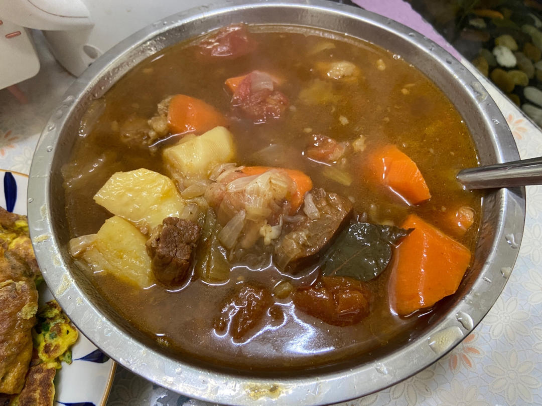 秘制番茄牛腩煲（超越餐厅的美味）