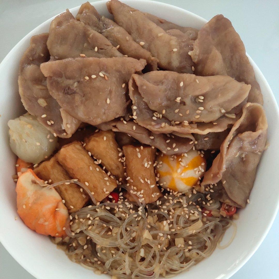 不得不说，这个蒜蓉粉丝煲是粉丝界的天花板