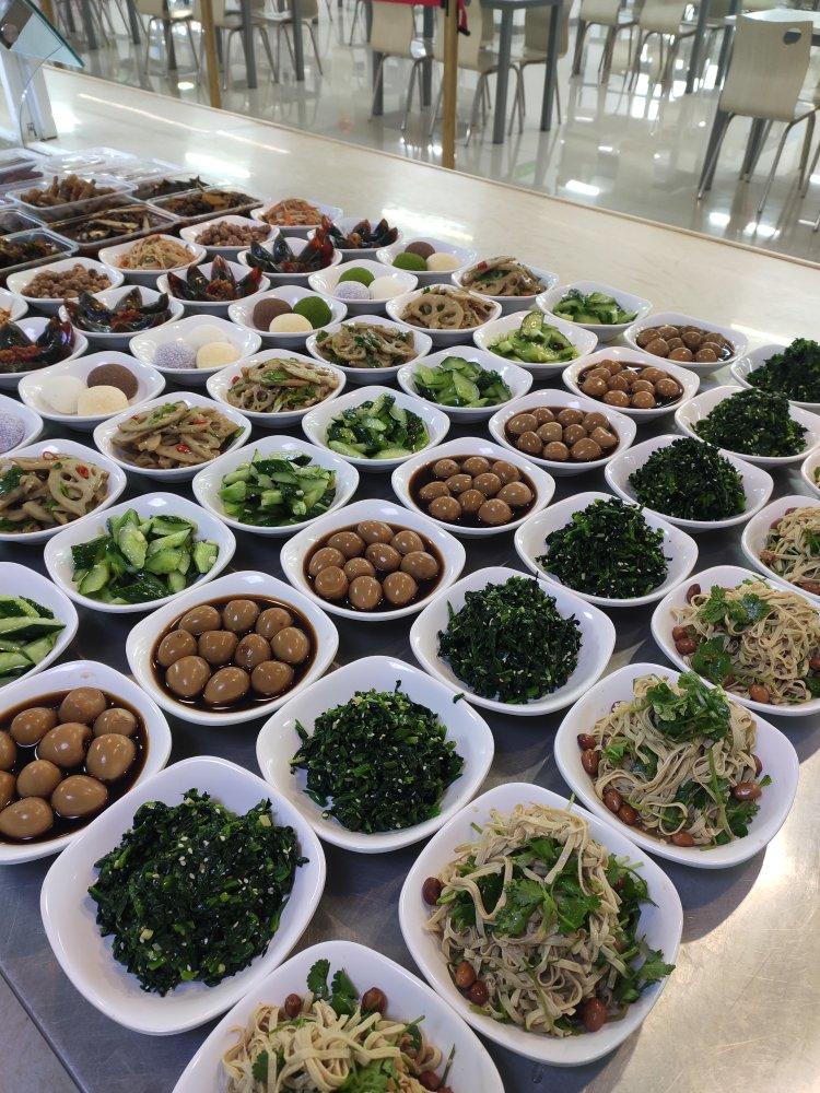 凉拌菠菜(家传秘方)