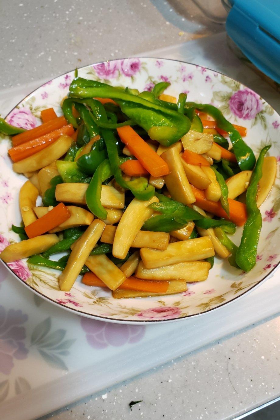 爆炒杏鲍菇