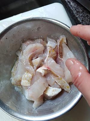 蛤蜊海鱼汤(一点不腥)的做法 步骤7