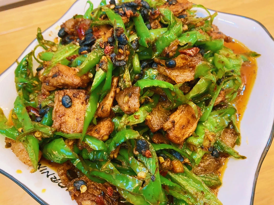 超下饭的辣椒炒肉