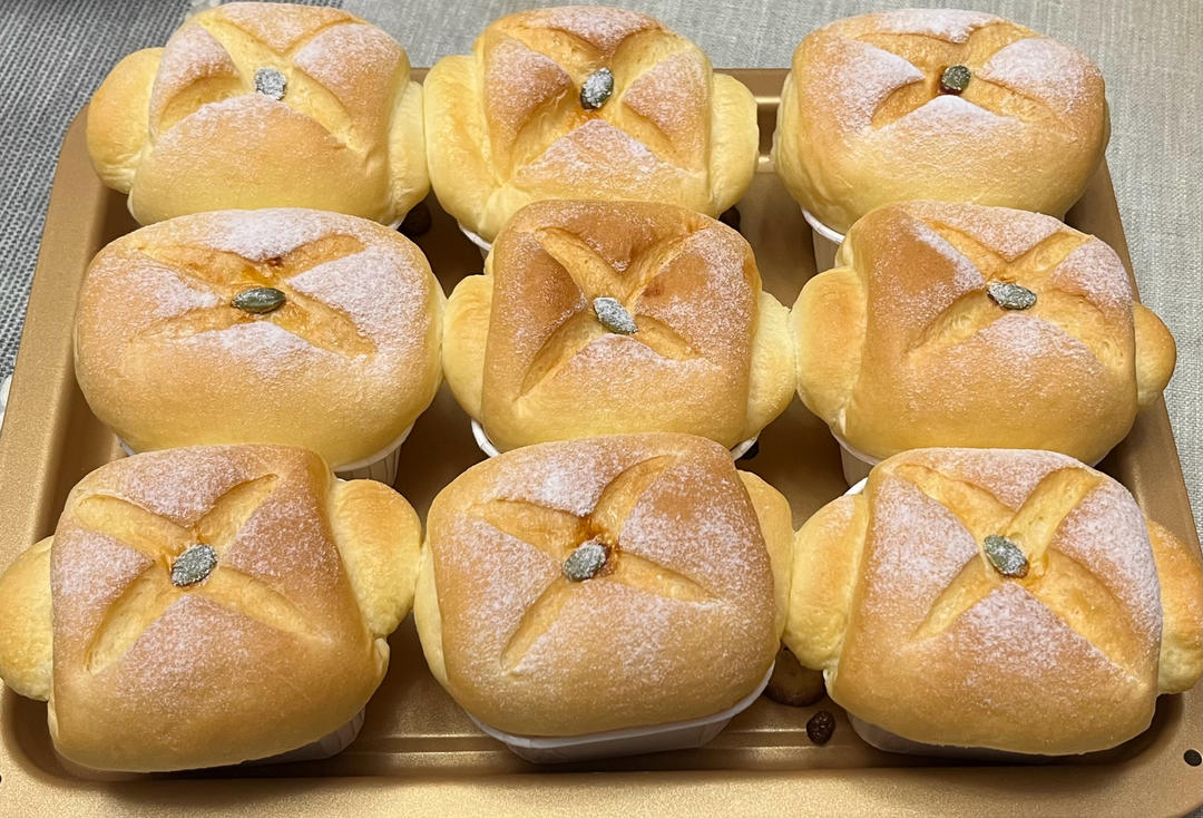 面包店里的常客——蔓越莓奶酪软欧