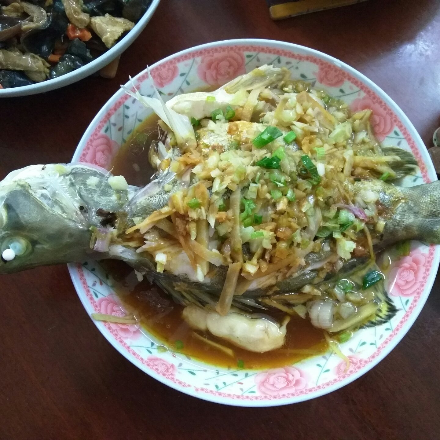 清蒸鲈鱼