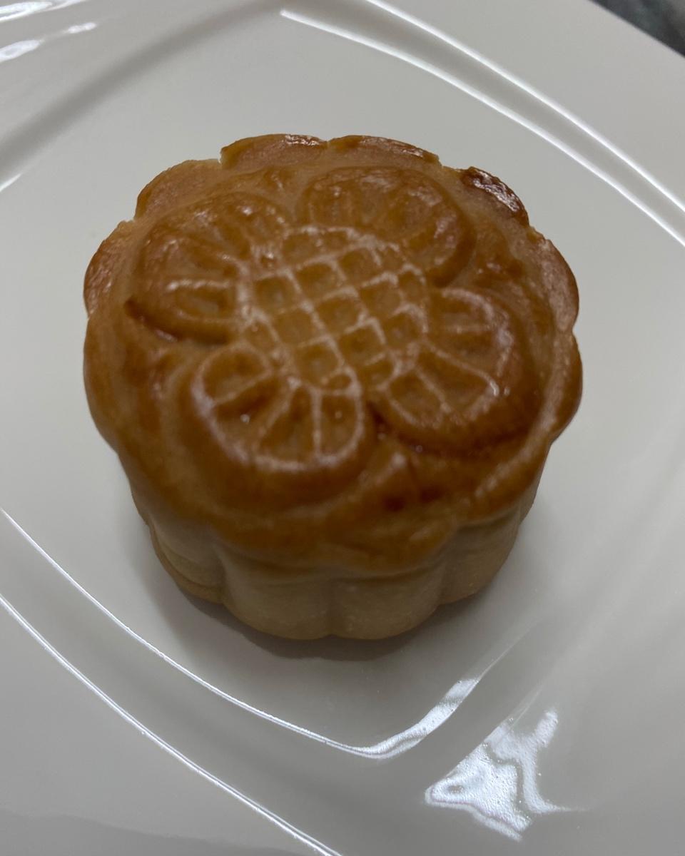 椰蓉蔓越莓薯泥月饼.....原创配方