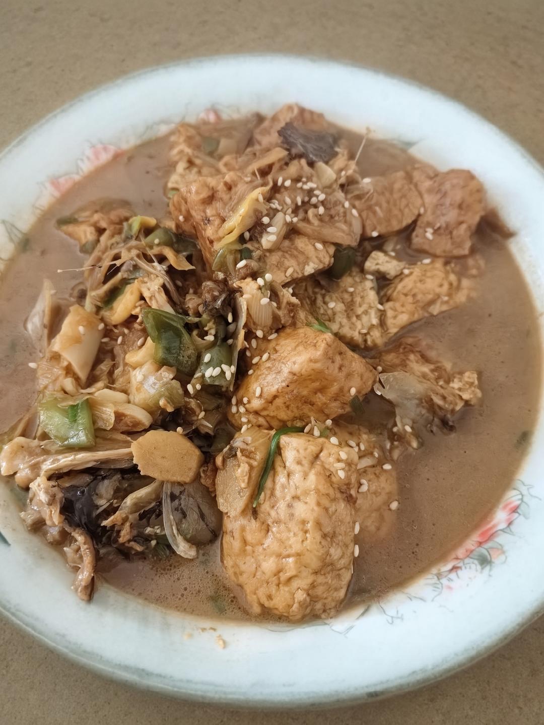 红烧罗非鱼炖豆腐