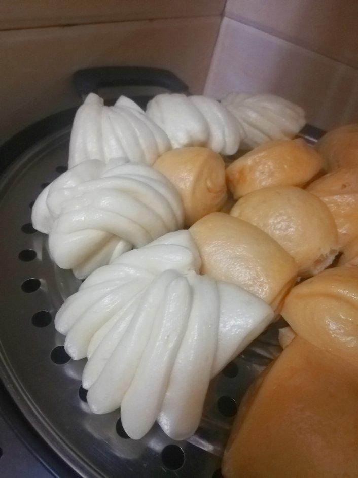 快手发面大花卷（含和面、揉面手法）