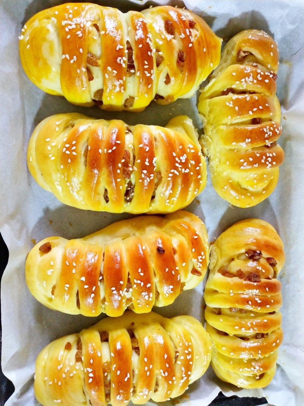 葡萄干面包卷——乐众缤纷夏日烘焙大赛获奖作品