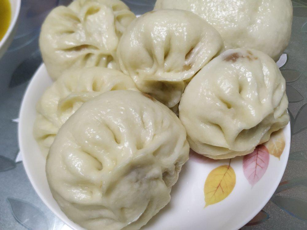 韭菜鸡蛋包子