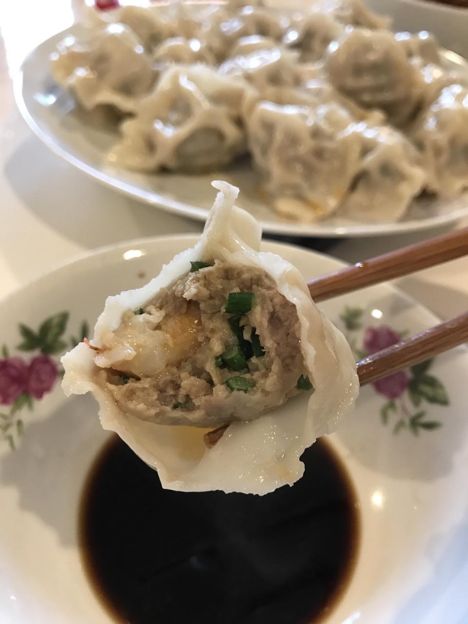 虾仁韭菜猪肉饺子的做法
