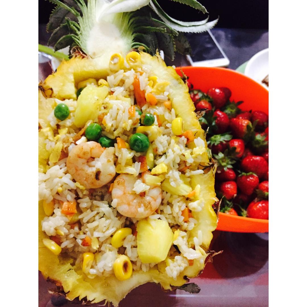 菠萝炒饭