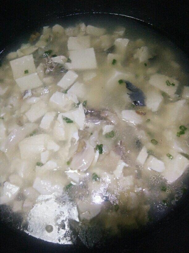 鱼头豆腐汤
